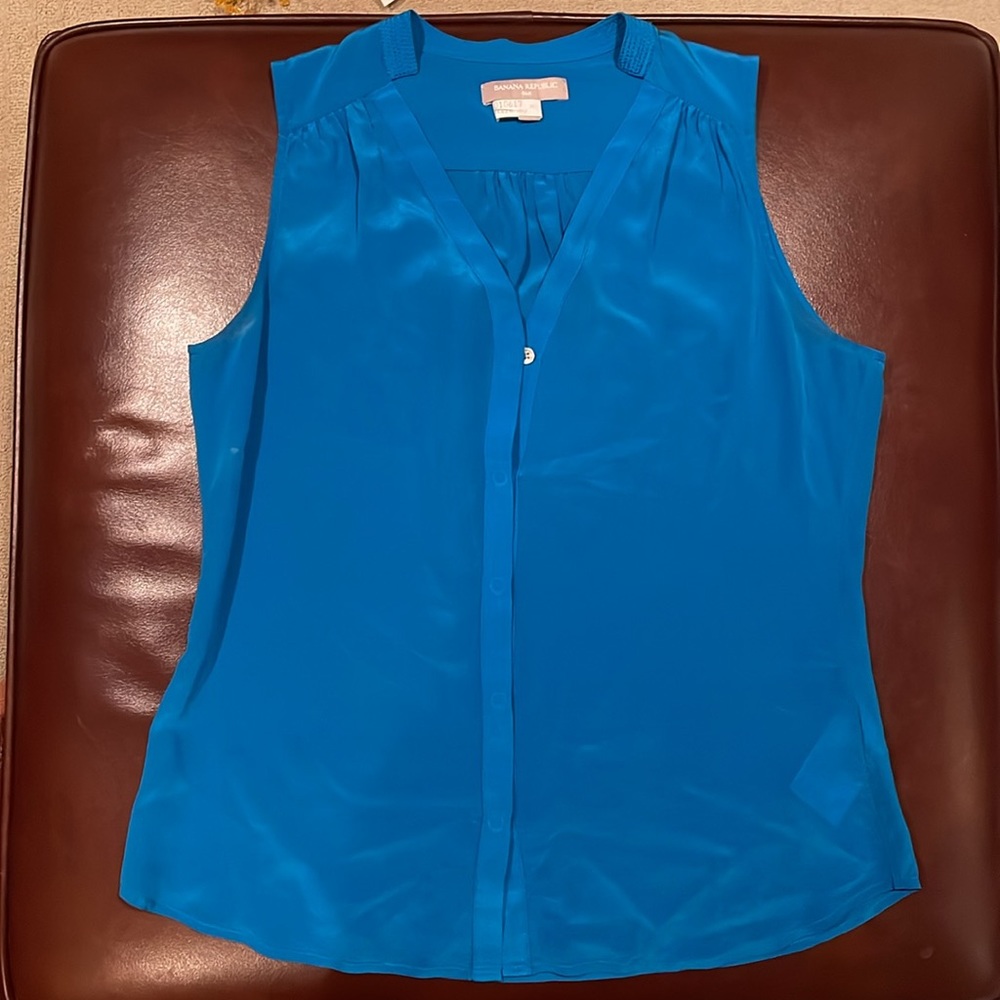 Banana Republic Women’s Top - Small